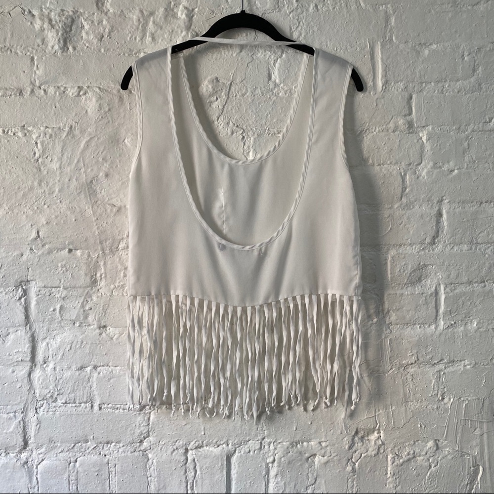 Silky white Fringe Top - Picture 2 of 2